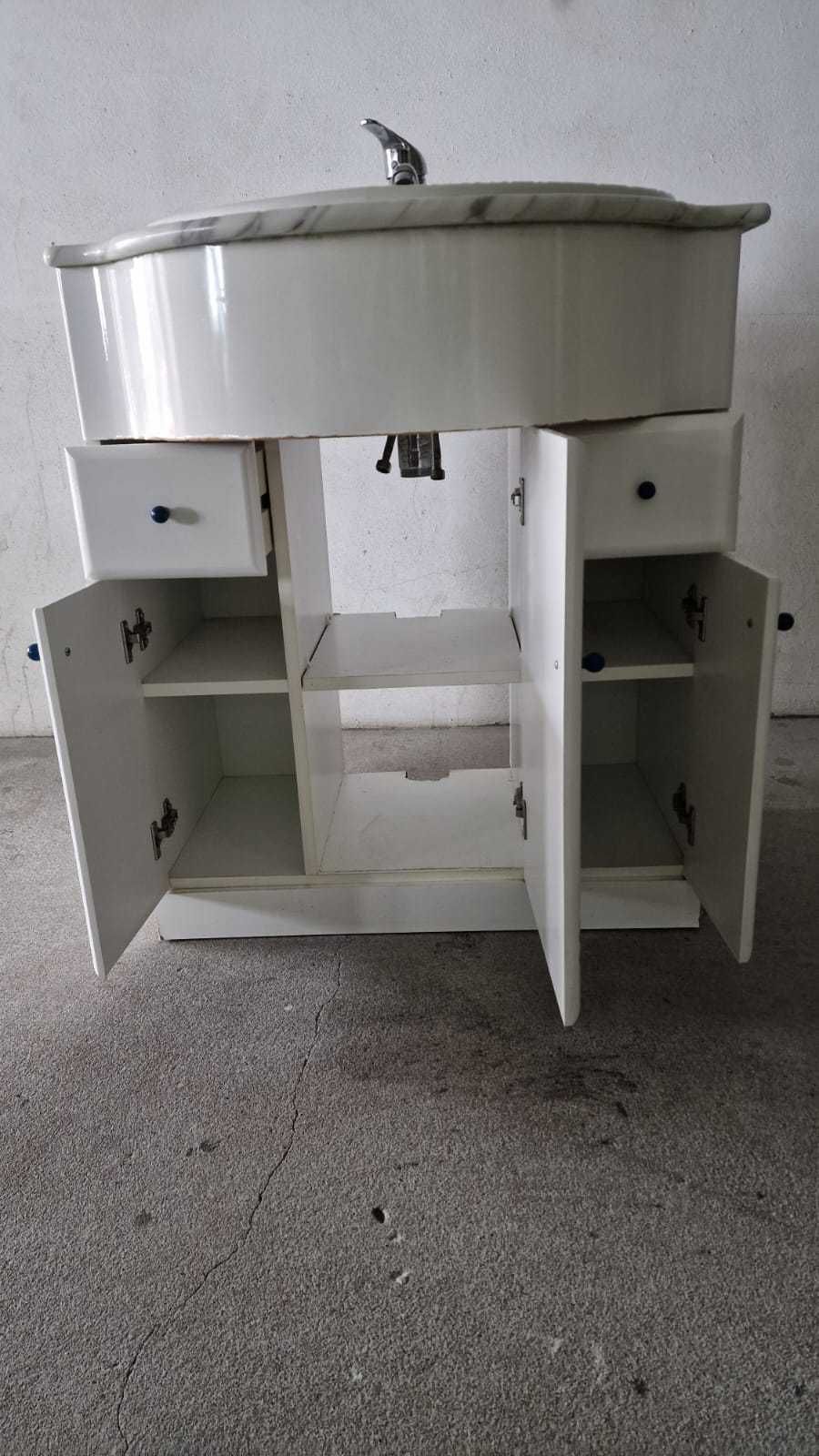 Lavatório de Casa de Banho