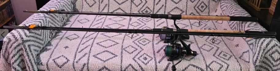Zestaw 2x feeder +pokrowiec +podpórki