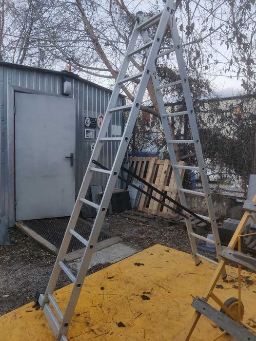 Драбина трьохсекційна алюмінієва 3х10