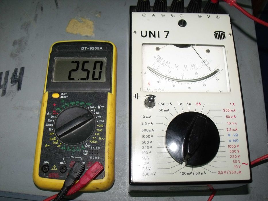 UNI 7 Uniwersalny Miernik