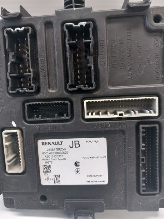 Caixa de fusíveis SAM BSI Renault Captur Renault Clio