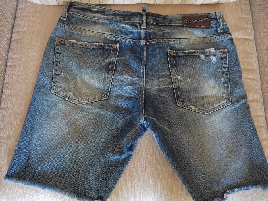 Шорты  Dscuared размер 50