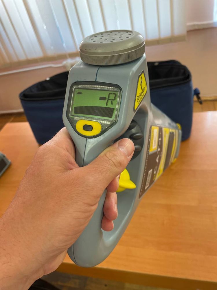 Трассоискатель Radiodetection gCAT4+
