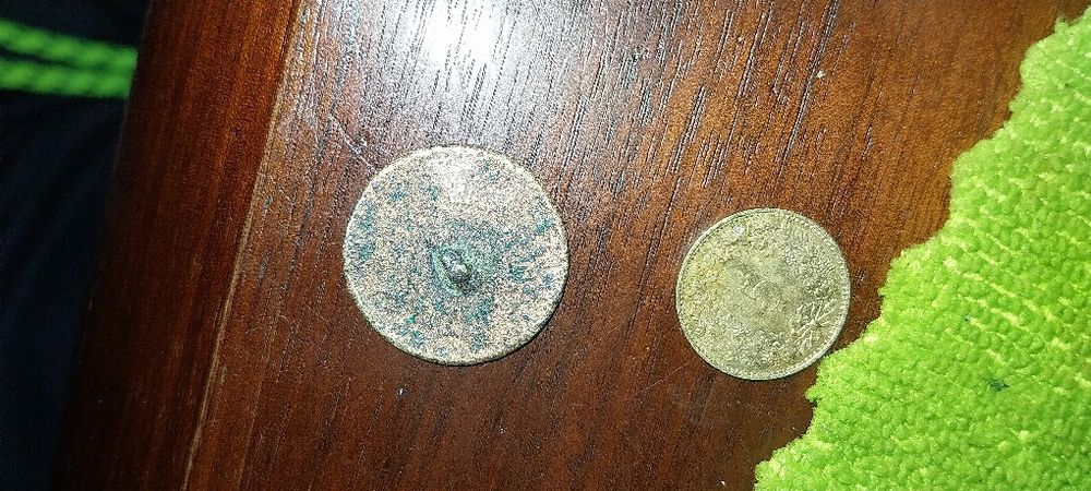 Sprzedam stare klamki z okuciami i stare monety mam z 1778r i 1839