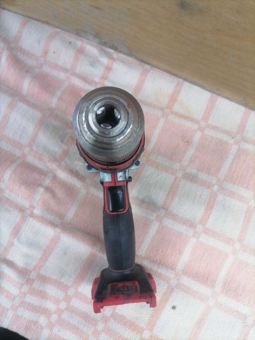 Аккумуляторна болгарка einhell