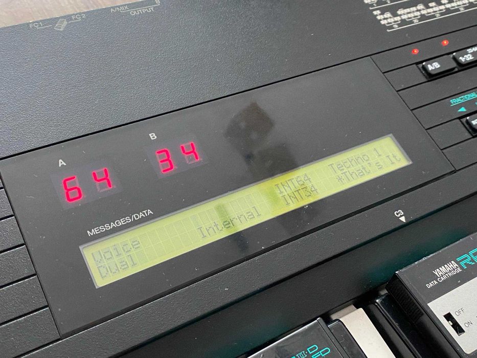 Yamaha DX 7 II DX7 II DX7II sprzedam