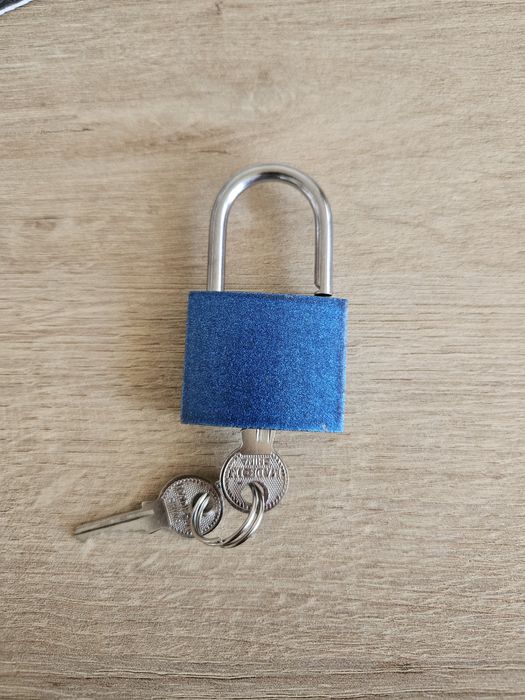 Klodka z 2 kluczykami, klodka na silownie