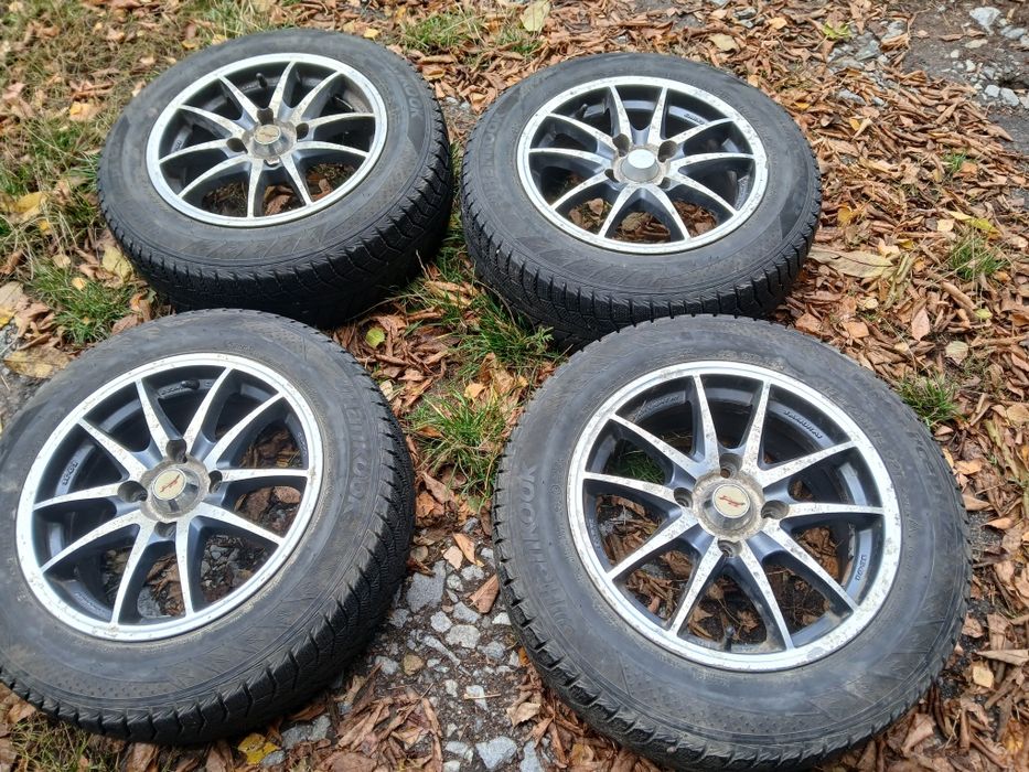 Продам резину з дисками Hankook 185/65 r15