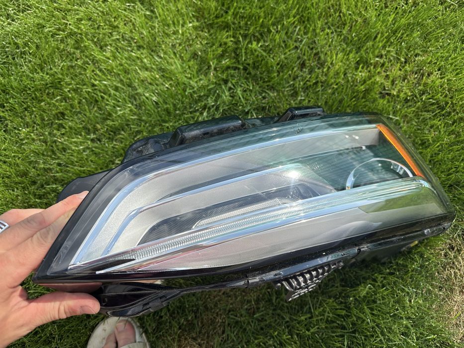 Lampa przednia prawa kompletna AUDI A5 XENON USA 8W 8W6  941  006E