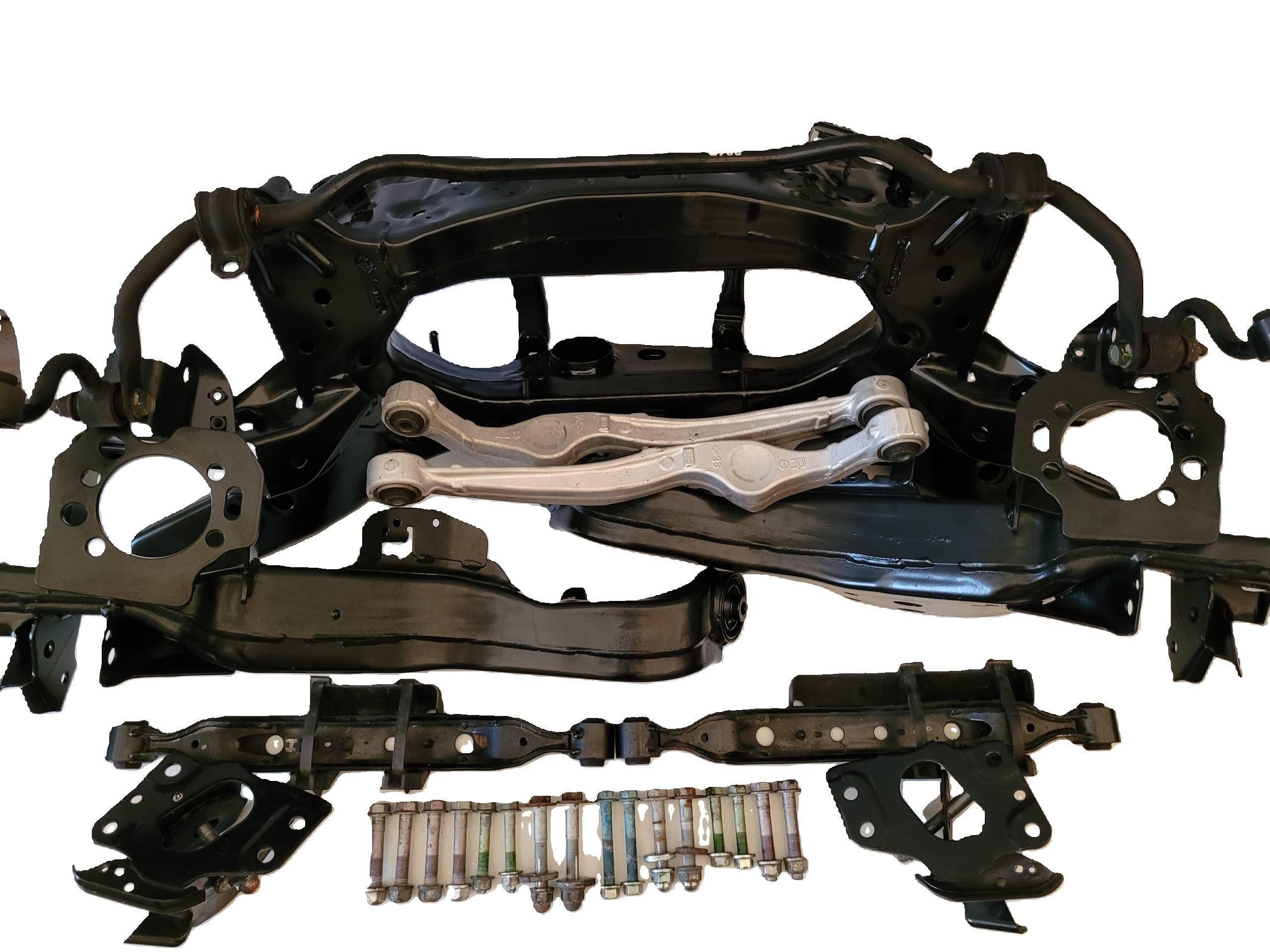 Zawieszenie wózek sanki wahacz tył tylne Nissan X-Trail II 2007- (T31)