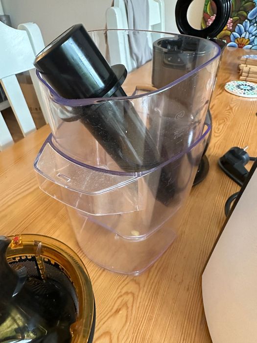 Wyciskarka wolnoobrotova Kuvings Evo820 biała w pełni sprawna