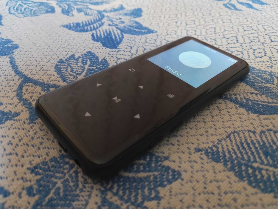 MP3 плеєр OnTrack Q06 - 32GB, Bluetooth 5.0, майже новий.