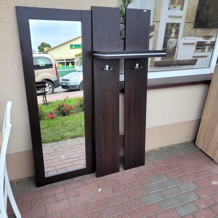 Szafka na buty. Zestaw na korytarz. Możliwy transport