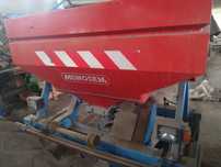 Strip till Duro france, Monosem NG plus 4 siew pasowy