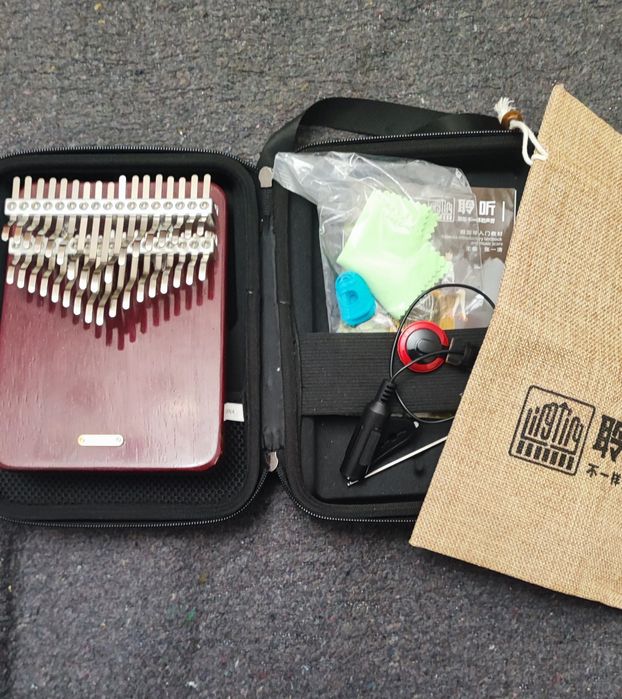 Калімба 34 язички,з натурального дерева LinkTink ,є звукознімач