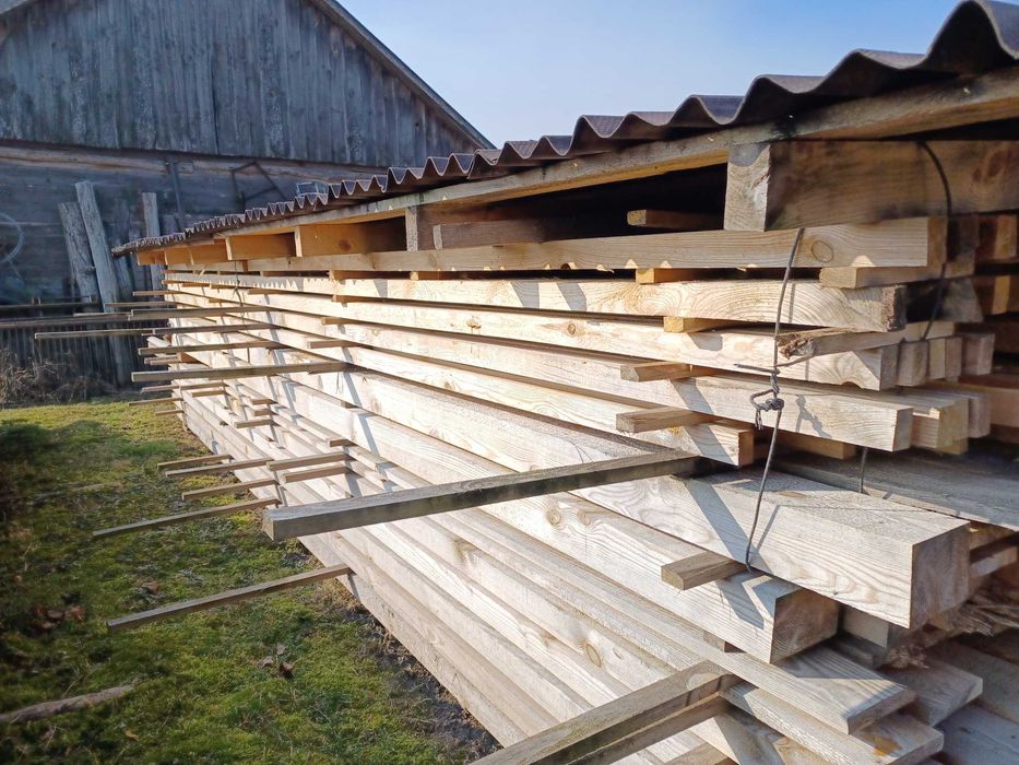 Więźba dachowa krokwie kantówki łaty