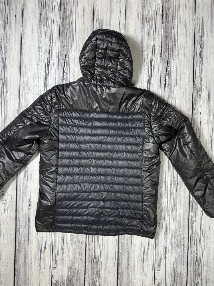 Куртка пуховик оригинал чёрная quechua размер 2xl