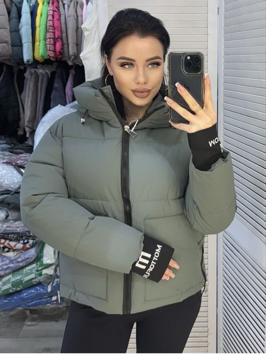 Жіноча куртка осінь-зима