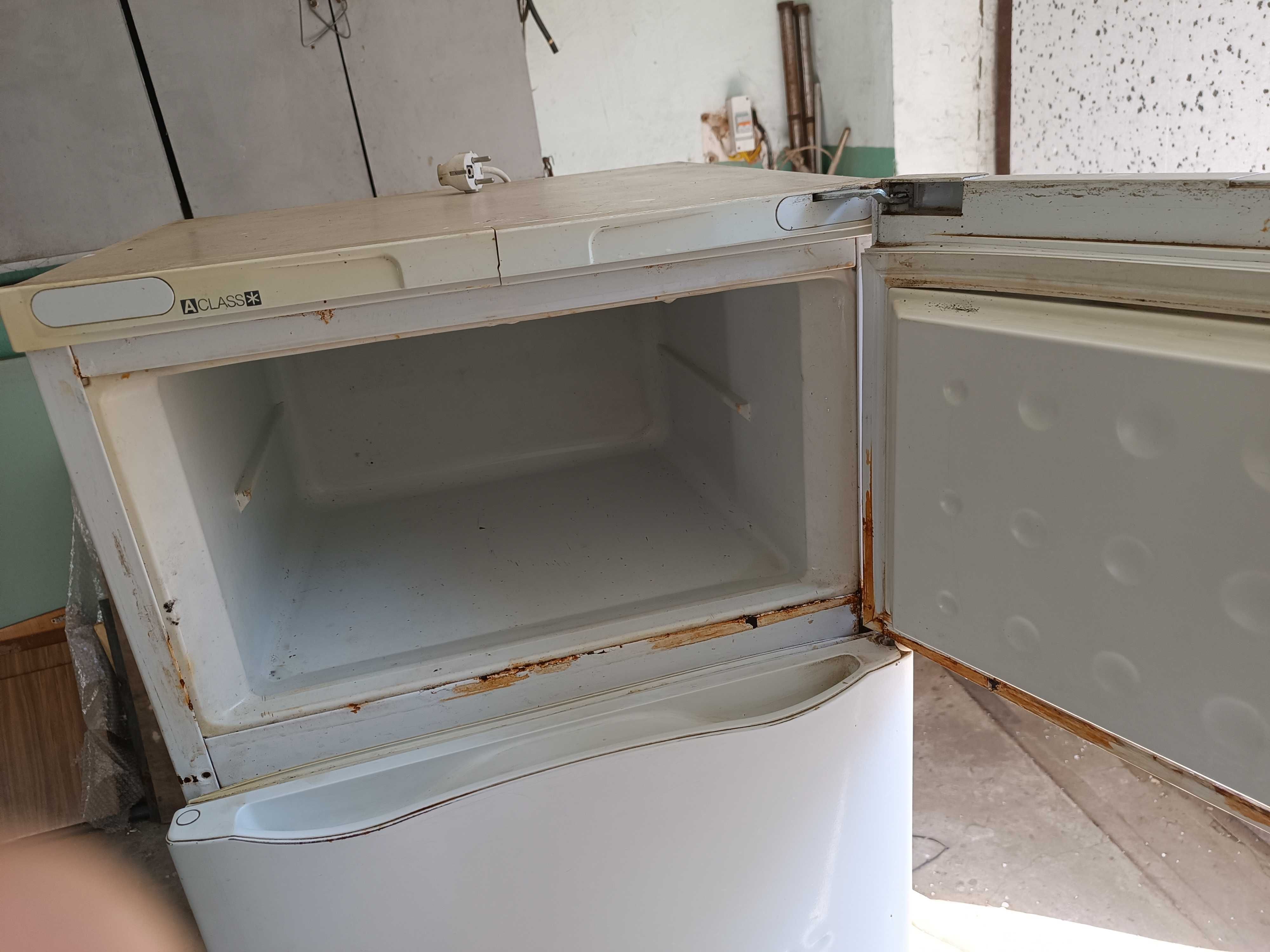 холодильник indesit