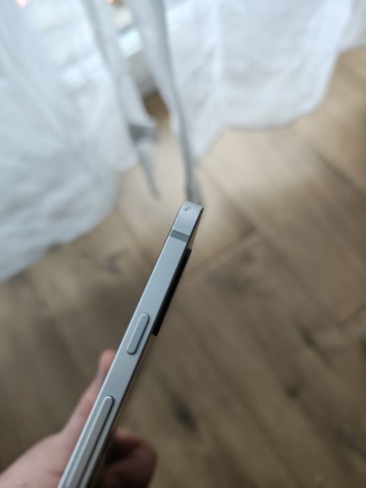 Samsung Galaxy TAB S8+ 5g SM-X806B Srebrny 8/128GB + 5 etui + folie