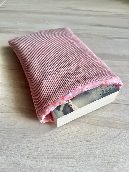 Pokrowiec na książkę