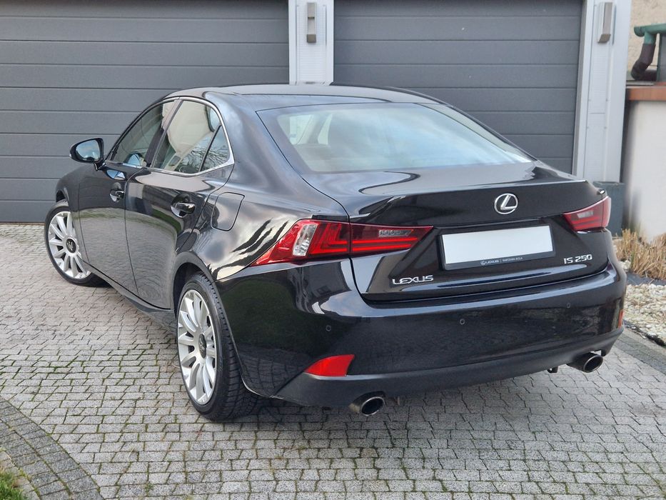 Lexus IS250 Salon Polska