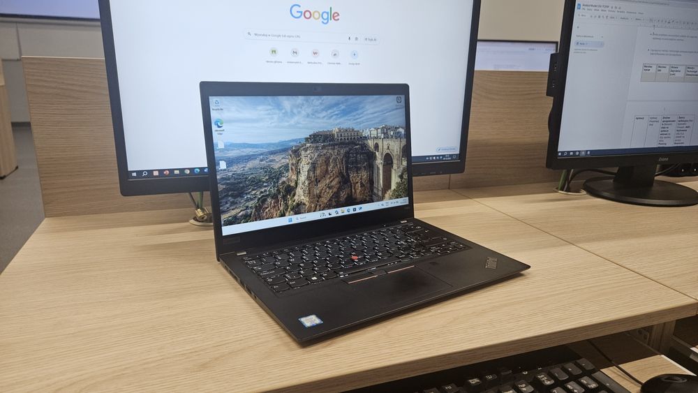 Lenovo Thinkpad T490S I5 vpro, 16GB RAM, 255GB SSD ultrabook laptop