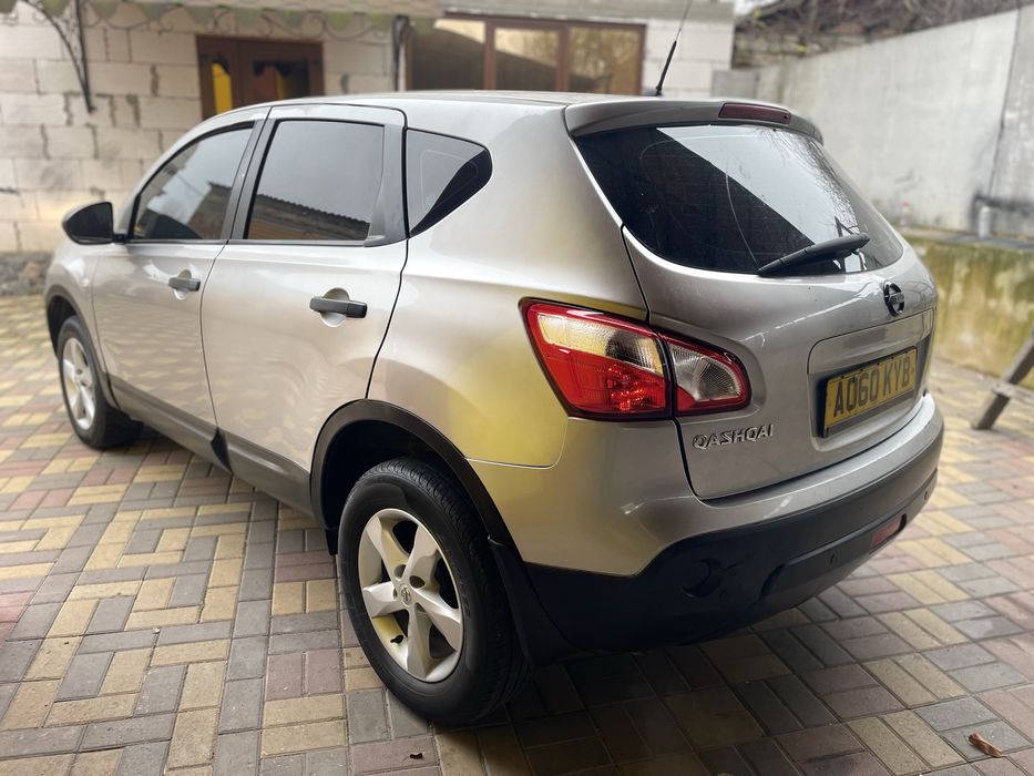 Продам нісан кашкай  гарний стан дизель