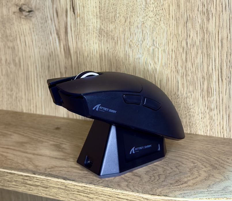Ігрова мишка Attack Shark X11- потужність і комфорт у твоїх руках