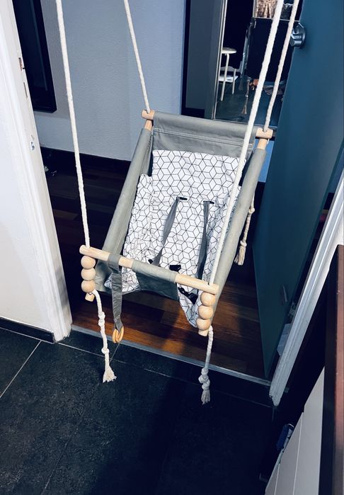 Huśtawka, kołyska dziecięca, drewniana, regulowana