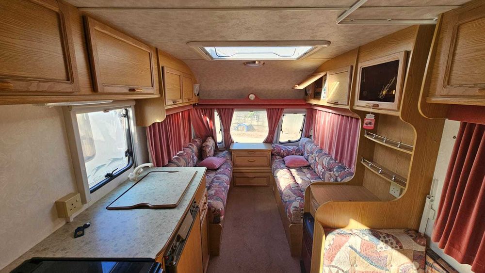 Caravana Inglesa Avondale Dark 515-4