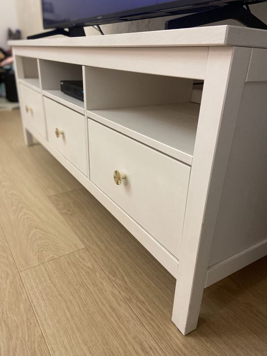 Szafka RTV komoda pod telewizor z szufladami ikea Hemnes
