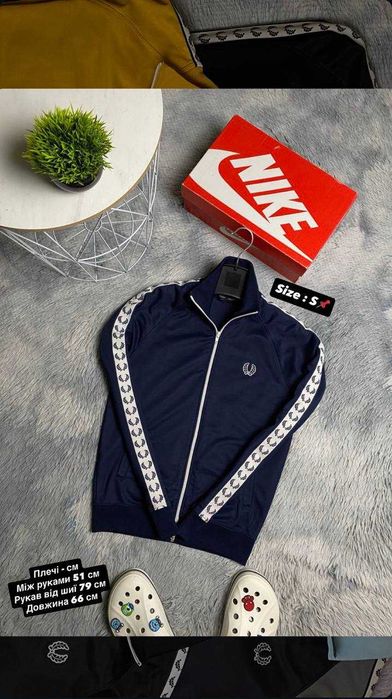 Чоловіча Олімпійка на лампасах Fred Perry