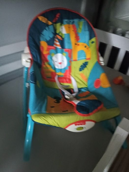 Leżaczek bujaczek fisher Price z wibracjami
