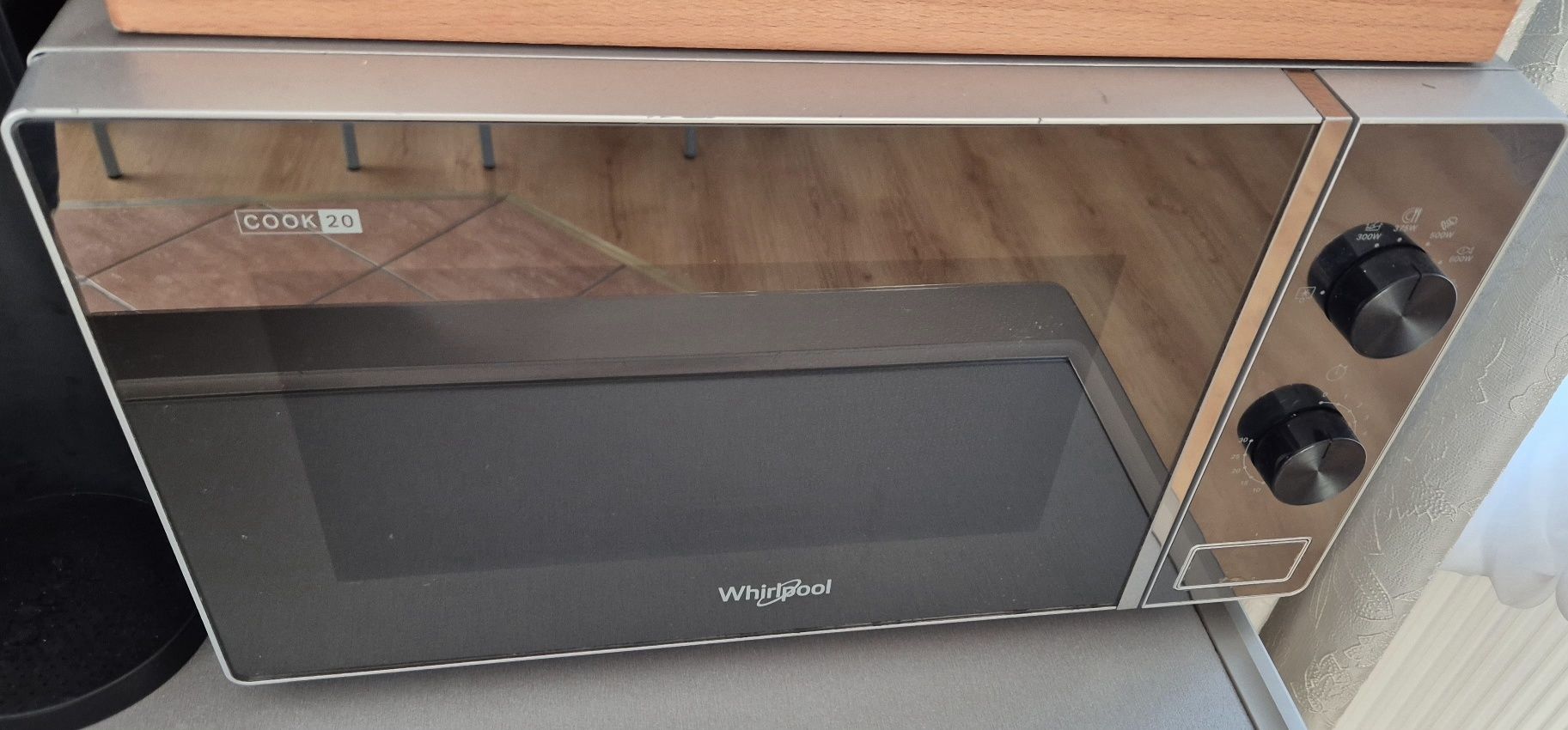 Mikrofalówka whirlpool