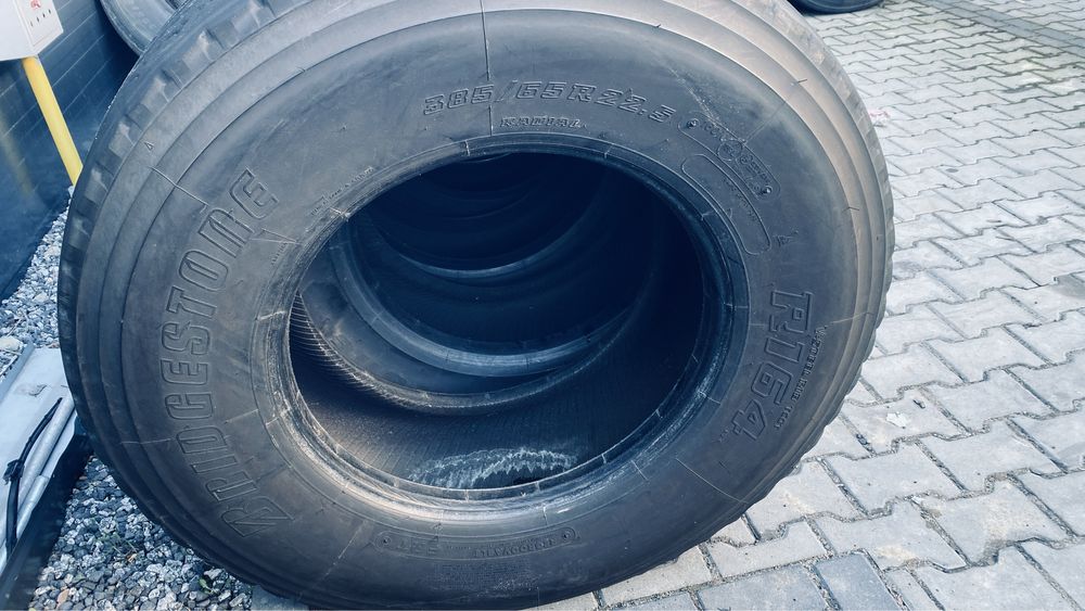 Oona 385/65R22.5 Bridgestone R164