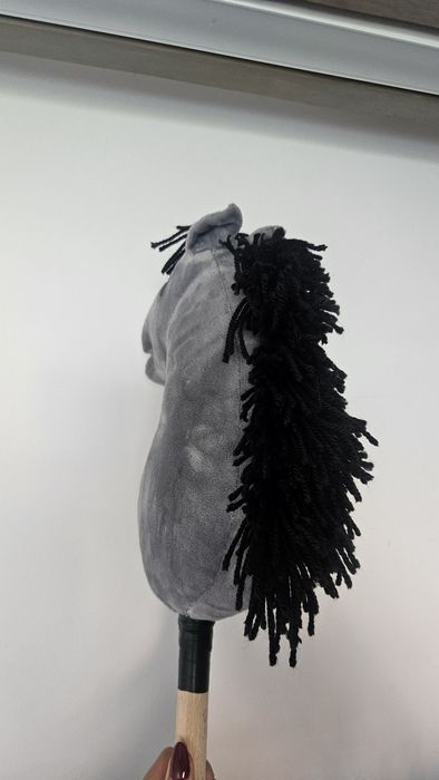 Hobby horse siwy konik na patyku