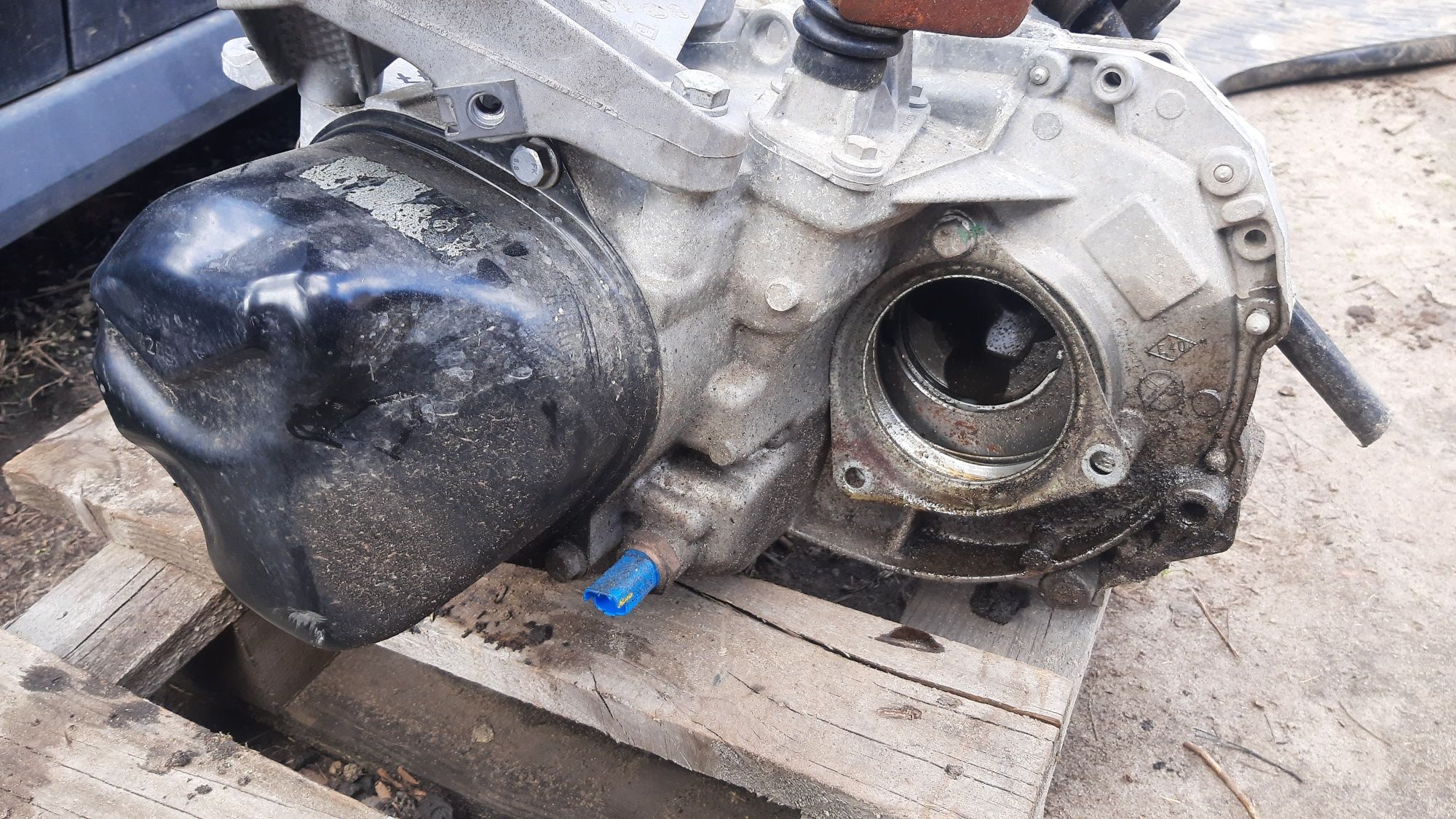 Dacia sandero logan 1.2 JH3 007 JH3077 skrzynia biegów  103tyś