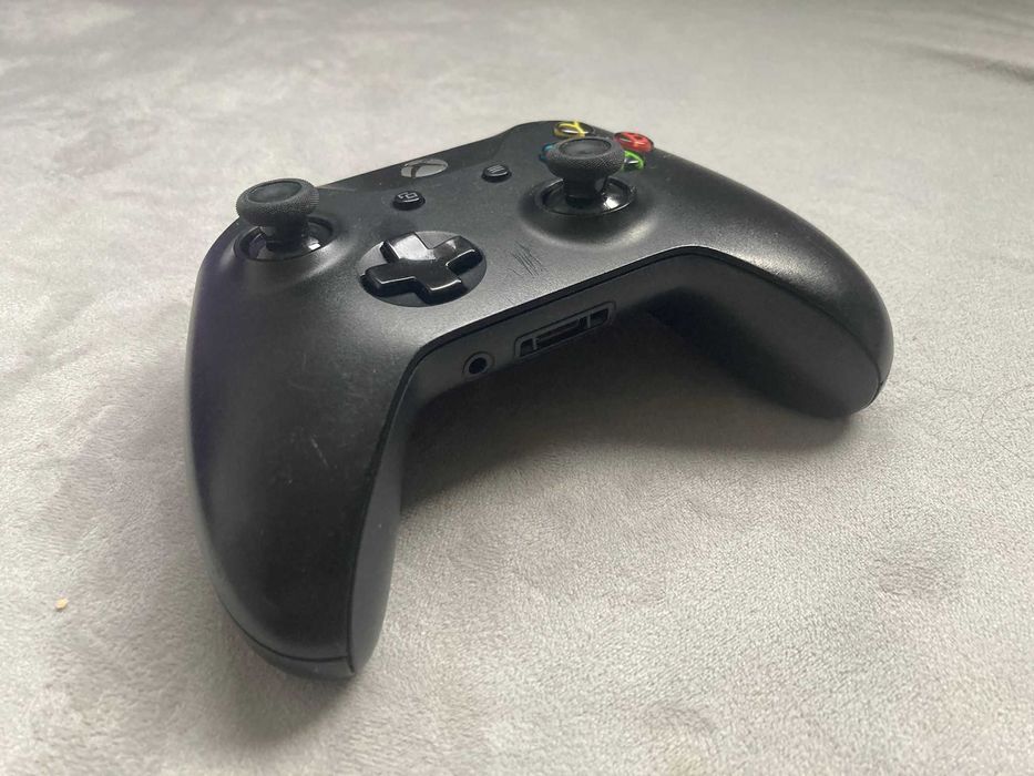 Pad XBOX One model 1708