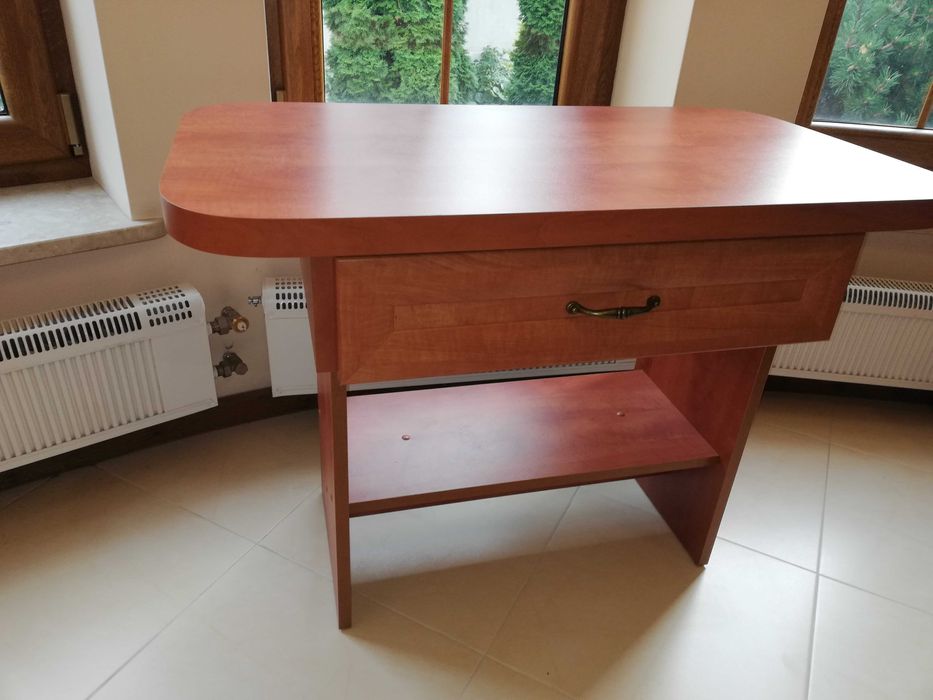 Zestaw mebli biurowych