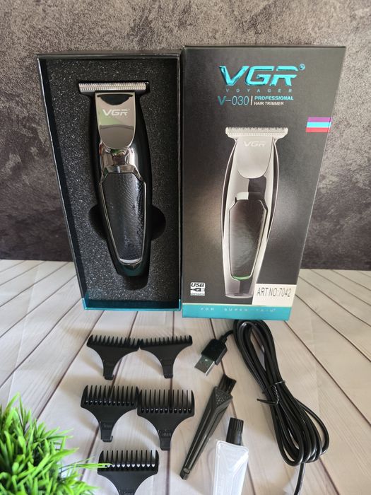 Трімер для бороди і голови стрижка vgr 030 триммер с насадками