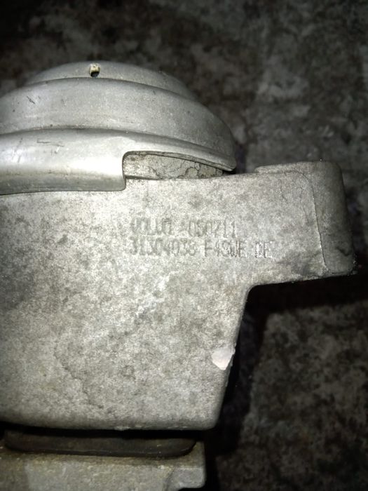 Apoio motor direito volvo v60 1.6 Hdi > 2011