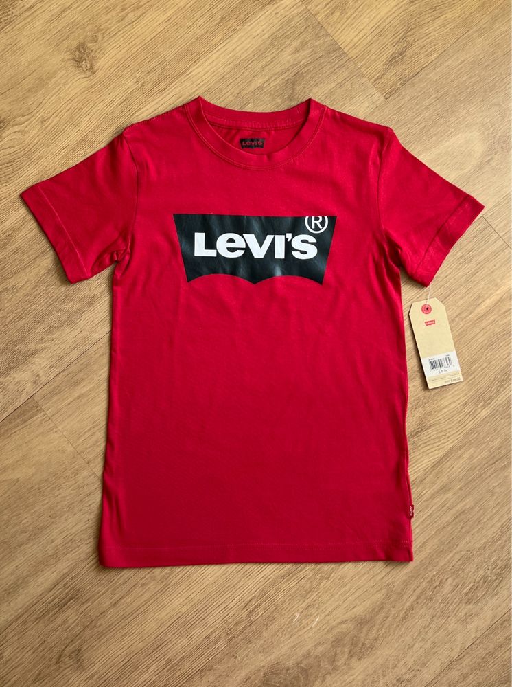 128-140 футболка бренду Levis  8-10