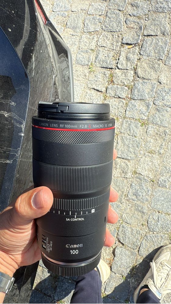Objetiva Canon RF 100mm F2.8L MACRO IS USM