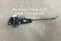 Актуатор привід замка капота правий. лівий Tesla Model 3 18-20 дорест