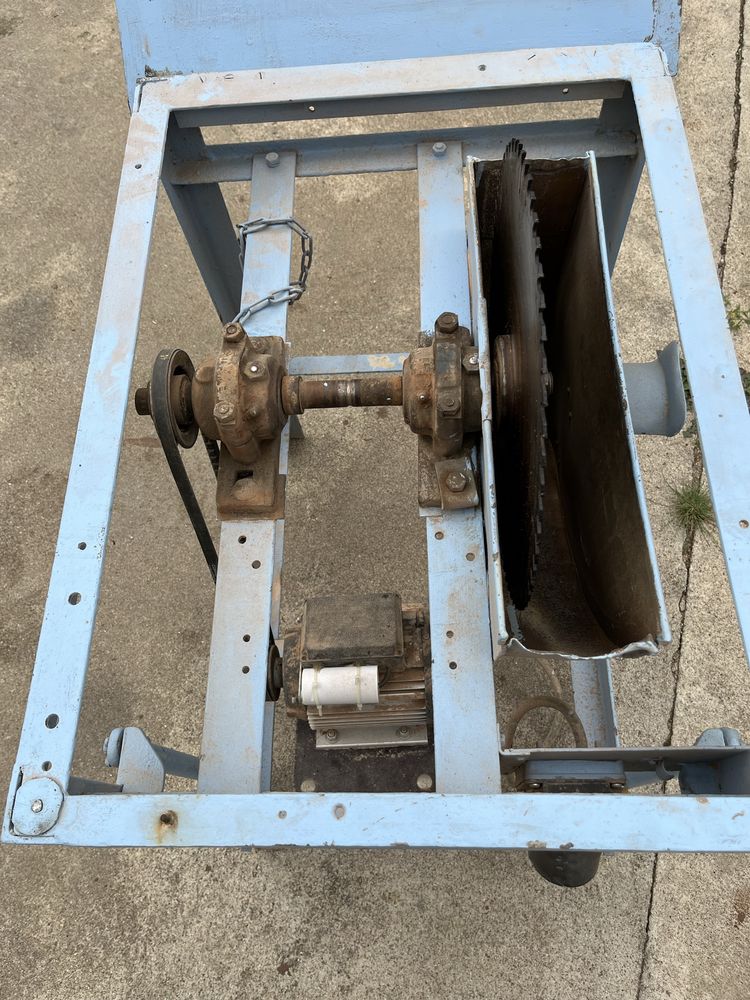 Krajzega piła stołowa 230V