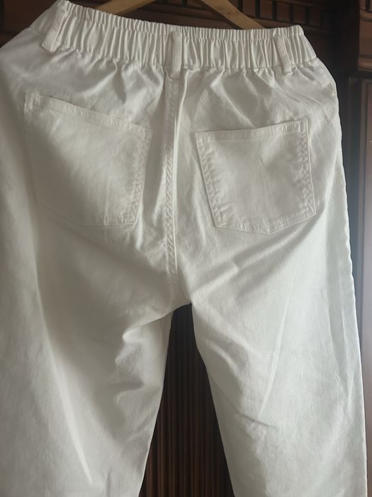 Spodnie jeansowe Reserved