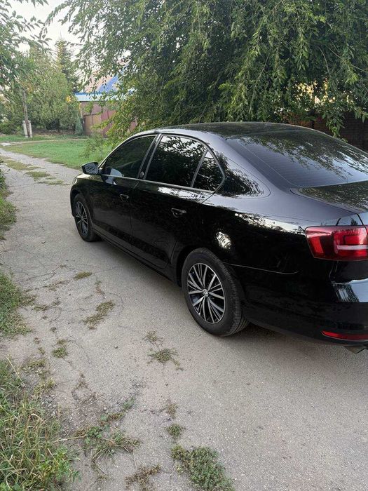 Volkswagen Jetta 1.4 TSI