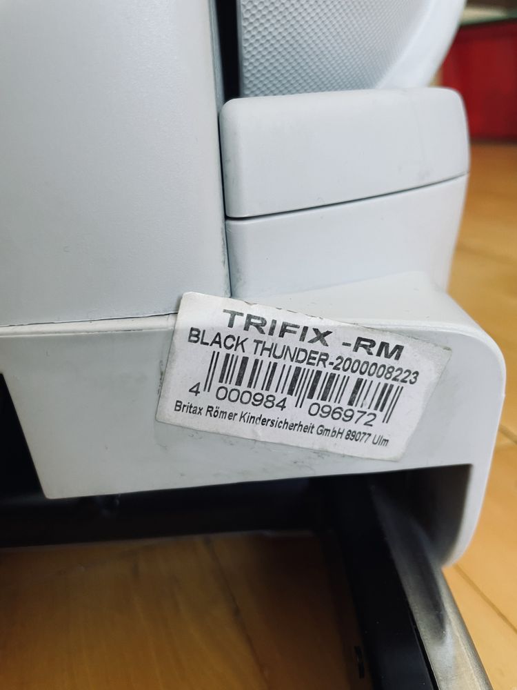 Автокресло Britax Romer Trifix