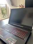 Laptop gamingowy msi gl75 leopard